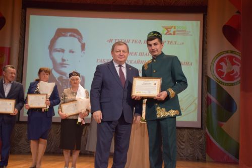 Нурлат отметил 140-летие Габдуллы Тукая праздником родного языка