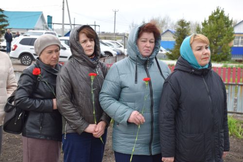 Памяти великого поэта: в Нурлате прошел митинг к юбилею Габдуллы Тукая