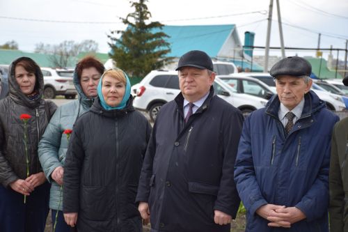 Памяти великого поэта: в Нурлате прошел митинг к юбилею Габдуллы Тукая