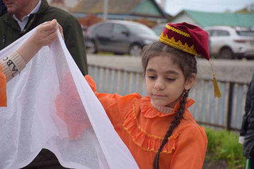 Памяти великого поэта: в Нурлате прошел митинг к юбилею Габдуллы Тукая