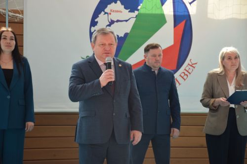 В Нурлате стартовал XII турнир по плаванию на призы «Татарстан – новый век»