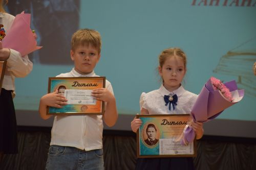 Нурлат отметил 140-летие Габдуллы Тукая праздником родного языка