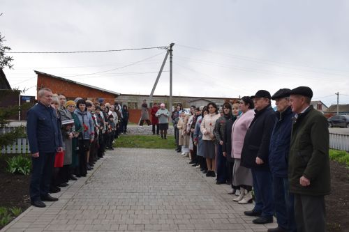 Памяти великого поэта: в Нурлате прошел митинг к юбилею Габдуллы Тукая