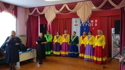 Время героев: когда сцена становится фронтом добра