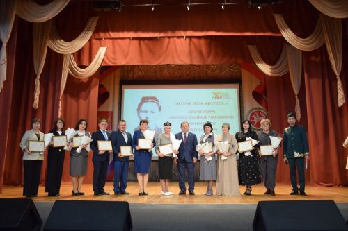 Нурлат отметил 140-летие Габдуллы Тукая праздником родного языка