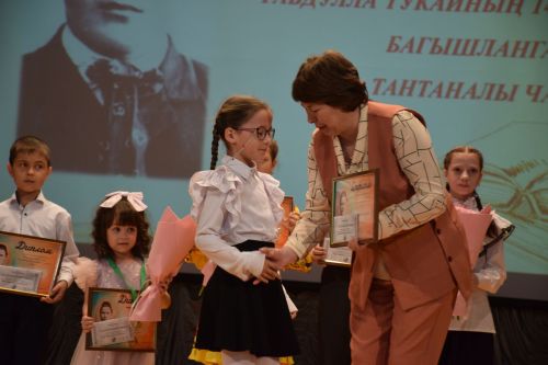Нурлат отметил 140-летие Габдуллы Тукая праздником родного языка