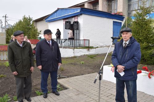 Памяти великого поэта: в Нурлате прошел митинг к юбилею Габдуллы Тукая