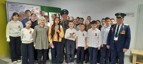 Более 600 нурлатцев прикоснулись к истории: в городе завершил работу мобильный музей «На защите границ»