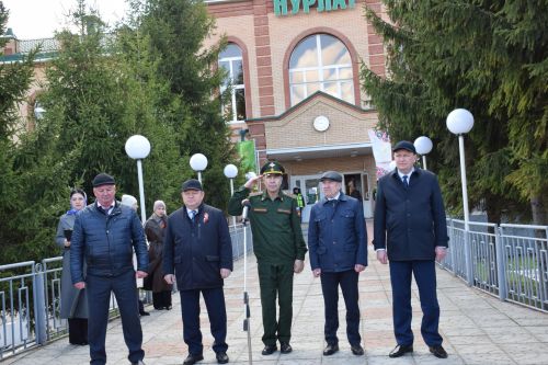 В Нурлате побывал легендарный «Паровоз Победы»: город встретил эшелон памяти