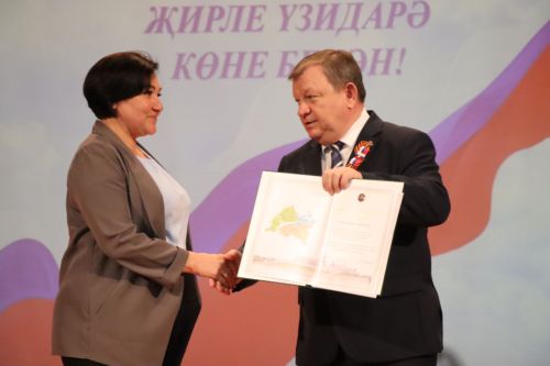 В Нурлате чествовали работников местного самоуправления