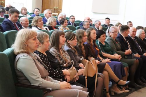 В Нурлате чествовали работников местного самоуправления