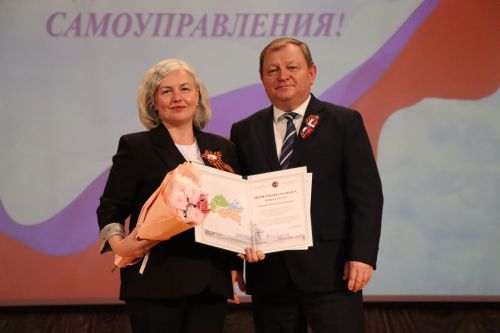 В Нурлате чествовали работников местного самоуправления