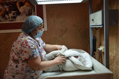 В Нурлатской ЦРБ выписали новорожденного сына участника спецоперации