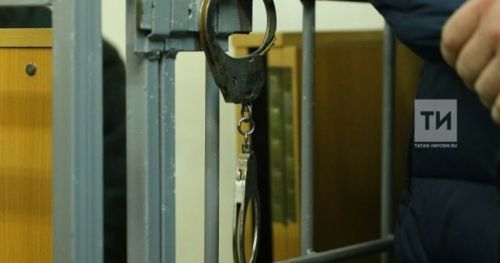 Нурлаттан бер хатын-кызны алиментлар түләмәгән өчен 6 айга төрмәгә утыртканнар