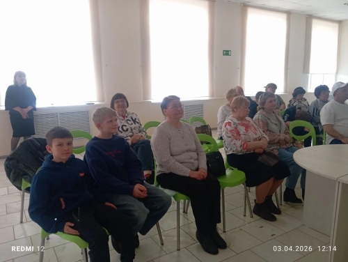 В Нурлате серебряные волонтеры Центра долголетия совершили экскурсию вместе с внуками