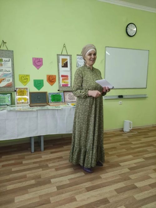 Искусство, рожденное пером: в Нурлате прошла выставка арабской каллиграфии