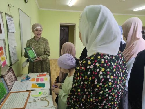 Искусство, рожденное пером: в Нурлате прошла выставка арабской каллиграфии