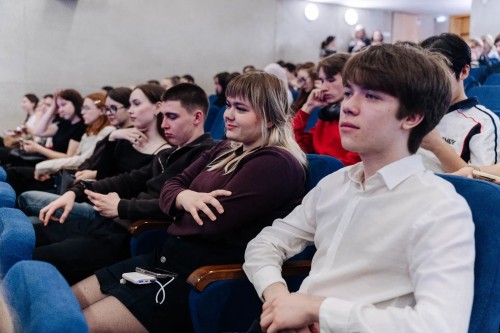 В Татарстане запустили молодежную программу «Проводники смыслов. Новый маршрут»