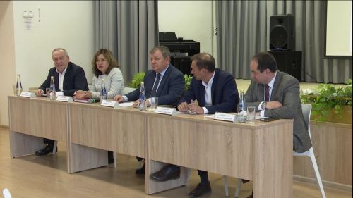 На встрече главы района с бизнес-сообществом Нурлата предприниматели смогли задать волнующие вопросы