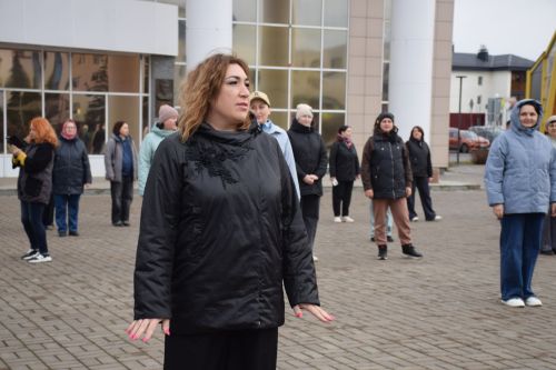 Нурлат встретил Всемирный день здоровья массовой зарядкой