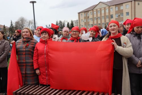 Нурлат встретил Первомай в атмосфере единства и созидания