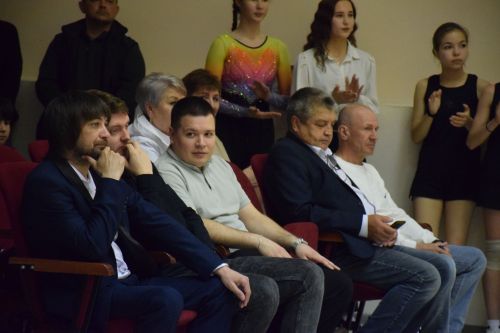 В Нурлате для выпускников спортивной школы «Ледок» прозвучал «Последний свисток»