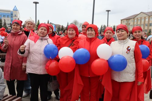 Нурлат встретил Первомай в атмосфере единства и созидания