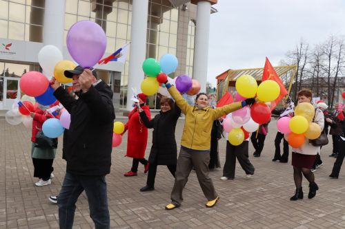 Нурлат встретил Первомай в атмосфере единства и созидания
