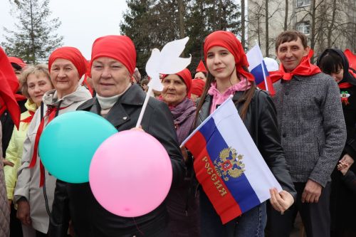 Нурлат встретил Первомай в атмосфере единства и созидания