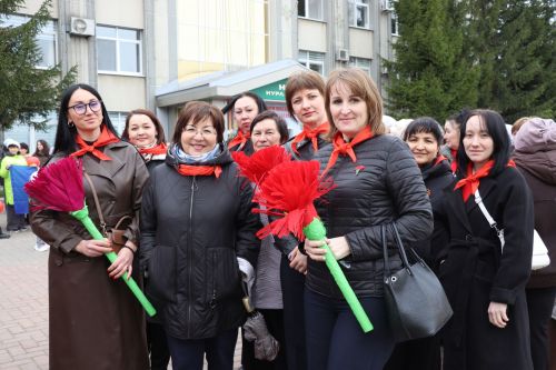Нурлат встретил Первомай в атмосфере единства и созидания