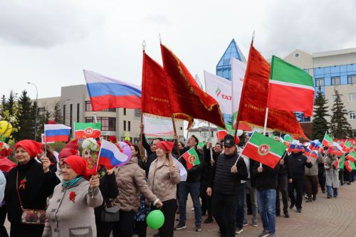 Нурлат встретил Первомай в атмосфере единства и созидания