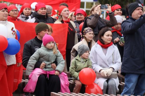 Нурлат встретил Первомай в атмосфере единства и созидания
