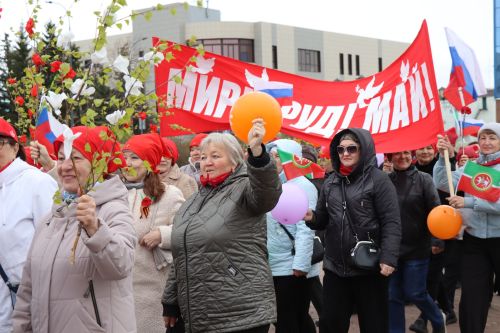 Нурлат встретил Первомай в атмосфере единства и созидания