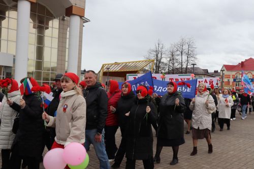 Нурлат встретил Первомай в атмосфере единства и созидания