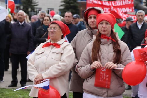 Нурлат встретил Первомай в атмосфере единства и созидания