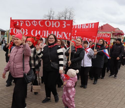 Нурлат встретил Первомай в атмосфере единства и созидания
