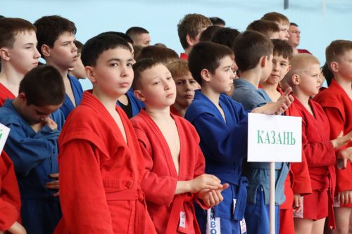 В Нурлате прошел республиканский турнир по самбо, посвященный Дню Победы