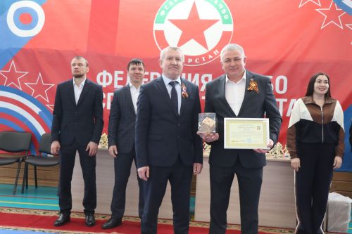 В Нурлате прошел республиканский турнир по самбо, посвященный Дню Победы