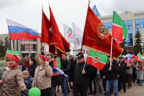 Нурлат встретил Первомай в атмосфере единства и созидания