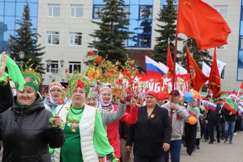 Нурлат встретил Первомай в атмосфере единства и созидания