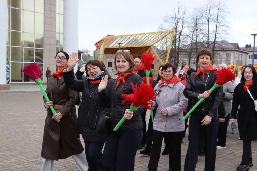 Нурлат встретил Первомай в атмосфере единства и созидания
