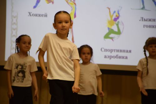 В Нурлате для выпускников спортивной школы «Ледок» прозвучал «Последний свисток»