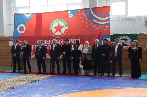 В Нурлате прошел республиканский турнир по самбо, посвященный Дню Победы