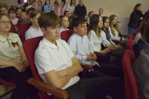 В Нурлате для выпускников спортивной школы «Ледок» прозвучал «Последний свисток»