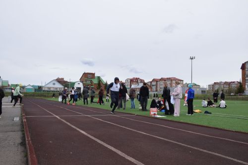 В Нурлате открыли легкоатлетический сезон эстафетой на призы газеты «Дуслык» («Дружба», «Туслах»)