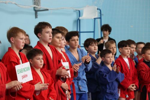 В Нурлате прошел республиканский турнир по самбо, посвященный Дню Победы