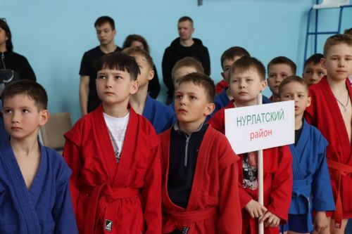 В Нурлате прошел республиканский турнир по самбо, посвященный Дню Победы