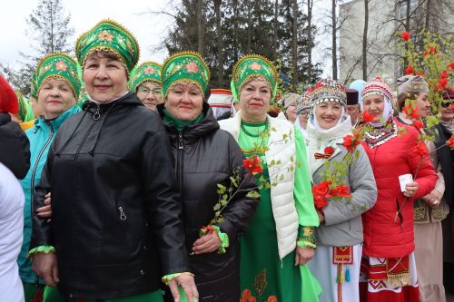 Нурлат встретил Первомай в атмосфере единства и созидания