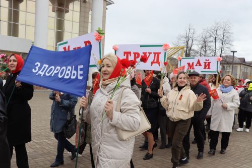 Нурлат встретил Первомай в атмосфере единства и созидания