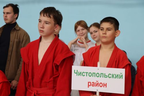 В Нурлате прошел республиканский турнир по самбо, посвященный Дню Победы